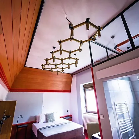 Pb Urban Garden With Secured Parking