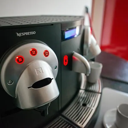 Alojamento de Acomodação e Pequeno-almoço Pb Urban Garden With Secured Parking Sremska Mitrovica